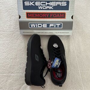 NEW NWT Skechers Work Women’s 11 Ghenter Bronaugh Wide Fit Slip Resistant Shoes